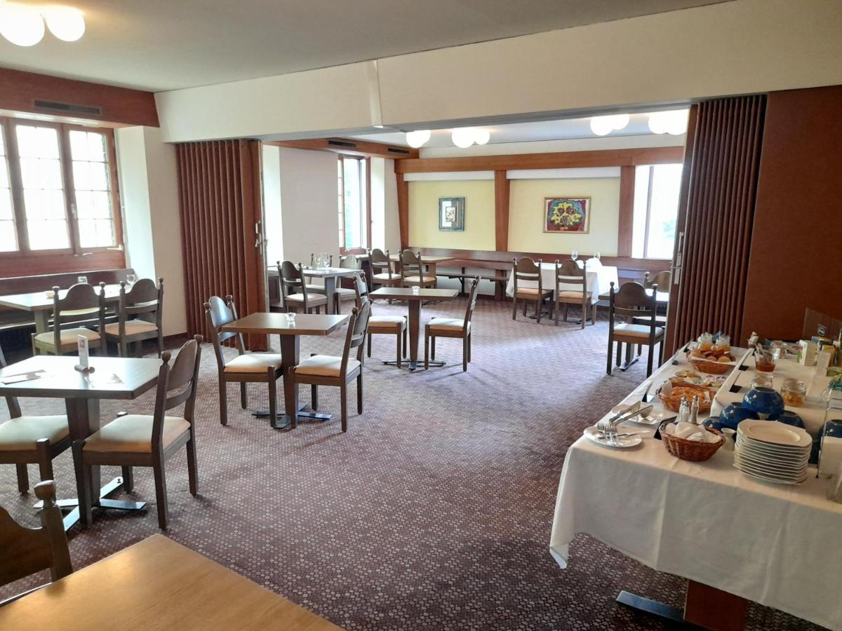 Hotel-Restaurant Jura 도르나흐 외부 사진